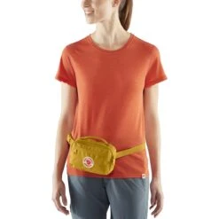 FJÄLLRÄVEN Fjällräven Kånken Heuptasje - Frost Green -Fjällräven 351199 05 d 751386 1