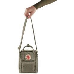 FJÄLLRÄVEN Fjällräven Kånken Sling Schoudertas 2.5L - Navy -Fjällräven 351205 04 d 751406