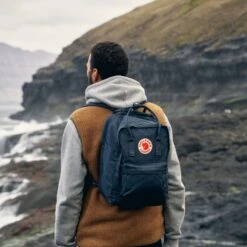 FJÄLLRÄVEN Fjällräven Kånken Laptop 17" Rugzak - Ox Red -Fjällräven fjaellraeven kanken 17 laptop rucksack 9 1328519