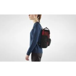 FJÄLLRÄVEN Fjällräven Kanken Re-Wool Rugzak - Red-black -Fjällräven fjaellraeven kanken re wool backpack red black 7 1025401