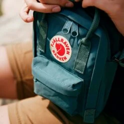 FJÄLLRÄVEN Fjällräven Kånken Sling Schoudertas 2.5L - Ultramarine 25 FJÄLLRÄVEN Fjällräven Kånken Sling Schoudertas 2.5L - Ultramarine -Fjällräven fjaellraeven kanken sling bag ultramarine 9 1420116