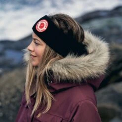 FJÄLLRÄVEN Fjällräven 1960 Logo Hoofdband - Black -Fjällräven fjaellraeven nuuk polar parka damen 1 1328642 1
