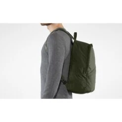 FJÄLLRÄVEN Fjällräven Vardag 25 Rugzak - Black -Fjällräven fjaellraeven vardag 25 backpack arctic green 4 1243678